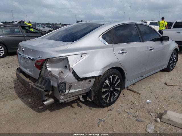 Nissan Altima 2.5 Sv