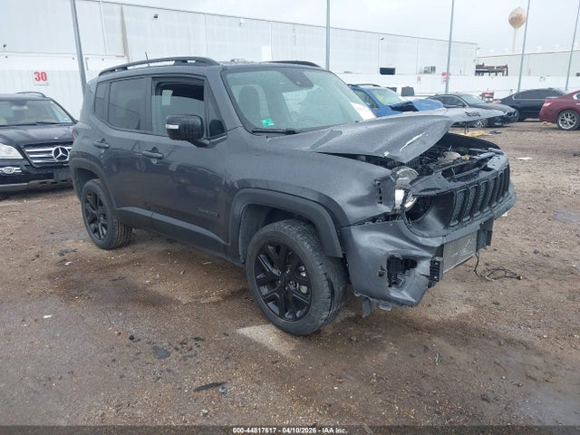Salvage Jeep Renegade Image