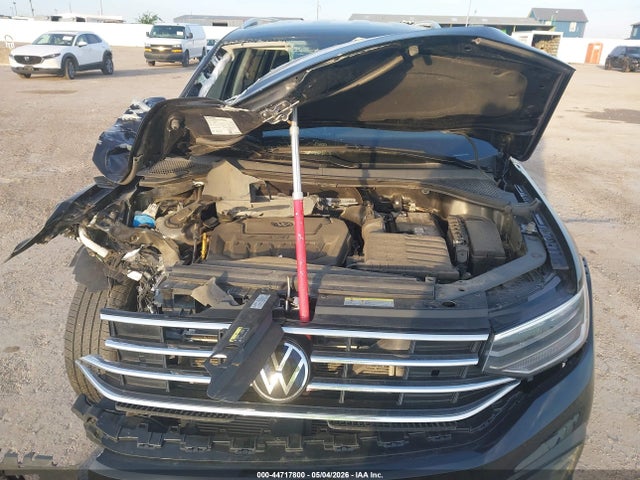 Volkswagen Tiguan 2.0t Se