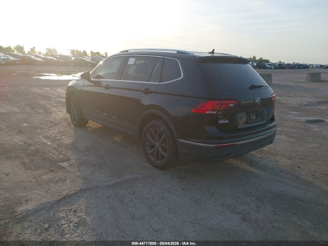 Volkswagen Tiguan 2.0t Se