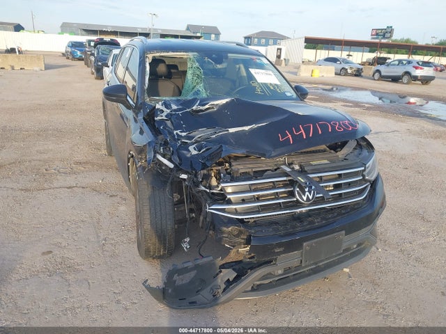 Volkswagen Tiguan 2.0t Se