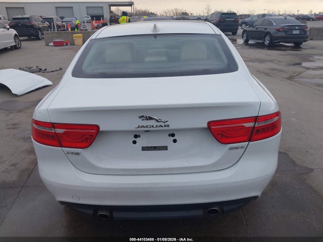 Jaguar XE 25t