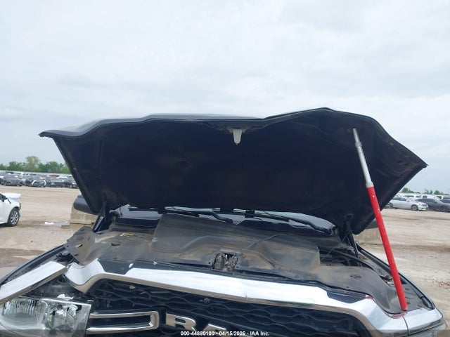 Ram 2500 Tradesman  4x4 6'4 Box
