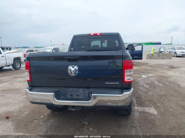 Ram 2500 Tradesman  4x4 6'4 Box