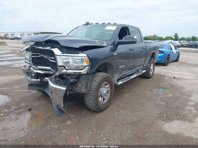 Ram 2500 Tradesman  4x4 6'4 Box
