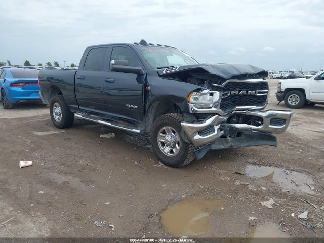 Salvage Ram 2500 Image