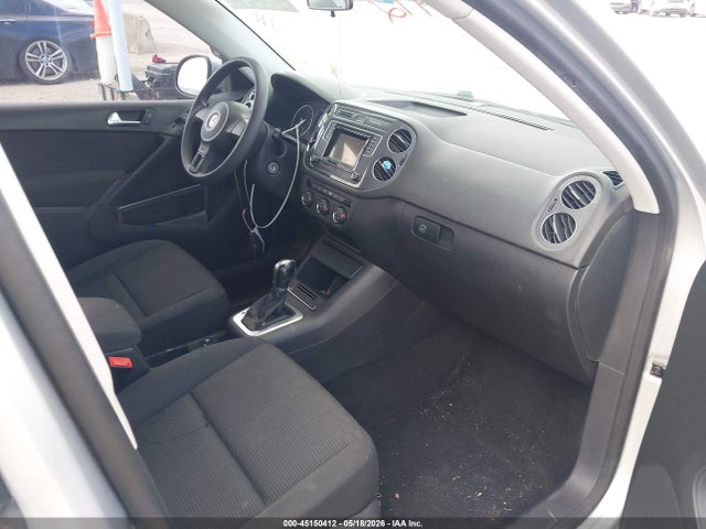Volkswagen Tiguan 2.0t