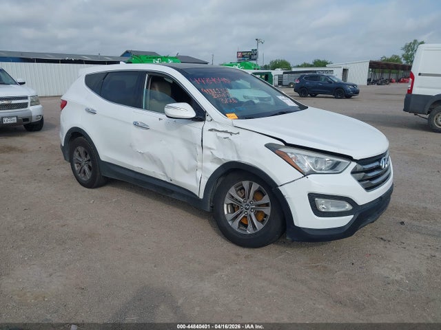 Salvage Hyundai SANTA FE Image
