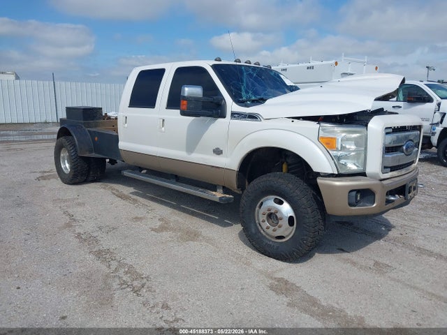 Salvage Ford F-350 Image