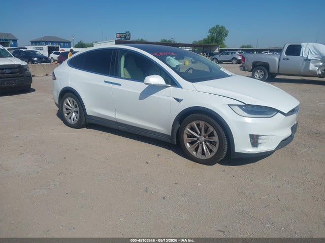 Salvage Tesla Model X Image