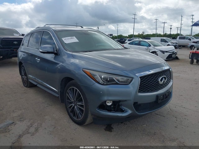 Salvage INFINITI Qx Image