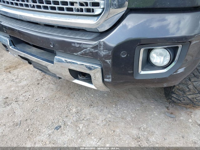 GMC Sierra 2500 Denali