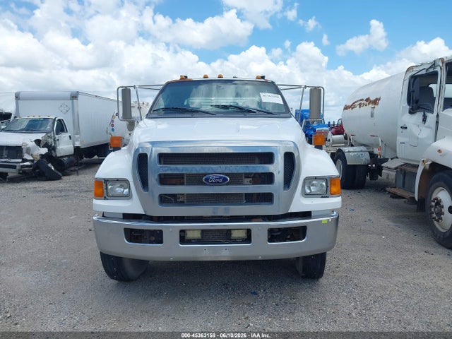 Ford F-750