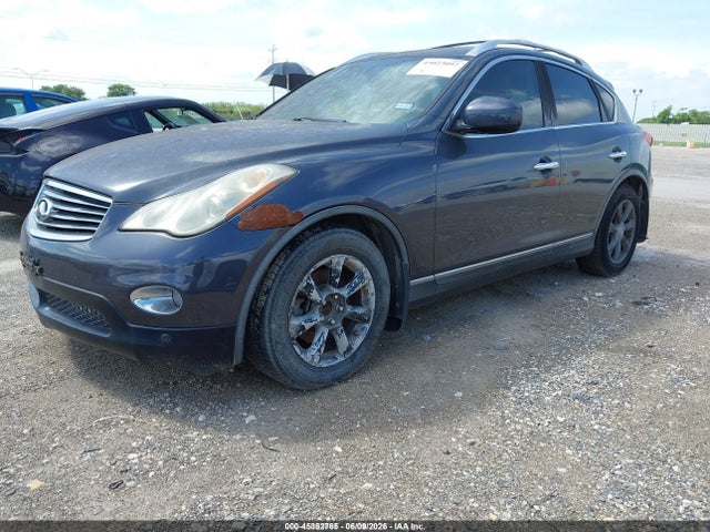 INFINITI Ex Journey
