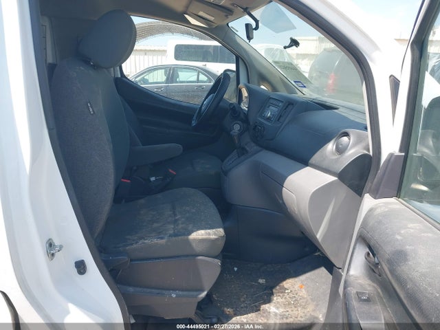 Nissan Nv S