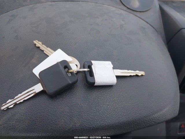 Nissan Nv S
