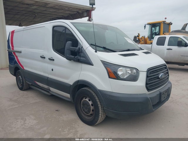 Salvage Ford Transit Image