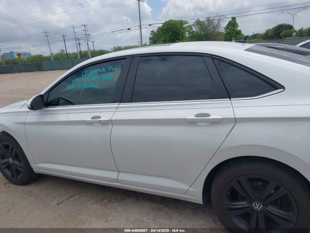 Volkswagen Jetta 1.5t Se