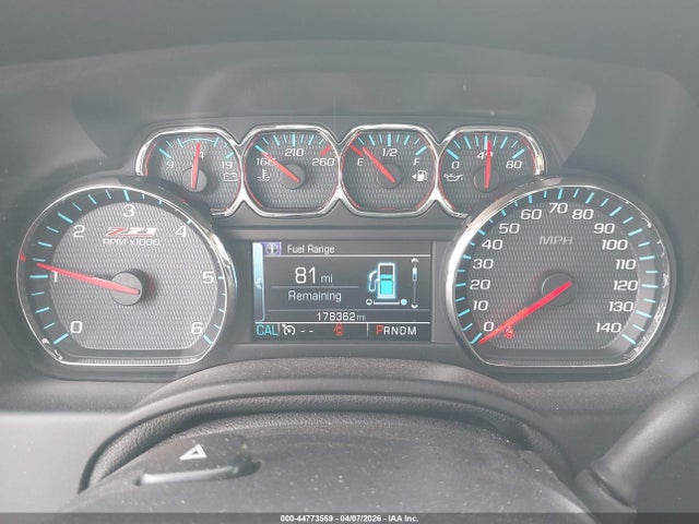 Chevrolet Suburban Lt