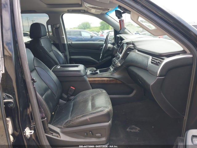 Chevrolet Suburban Lt