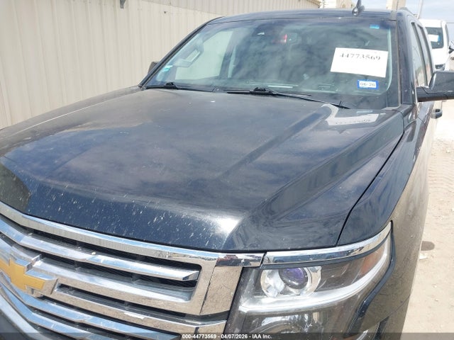 Chevrolet Suburban Lt