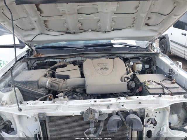Toyota Tacoma Sr5 V6