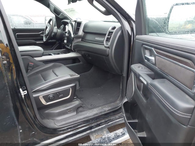 Ram 1500 Laramie  4x4 5'7 Box