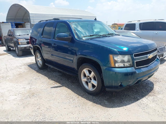 Salvage Chevrolet Tahoe Image