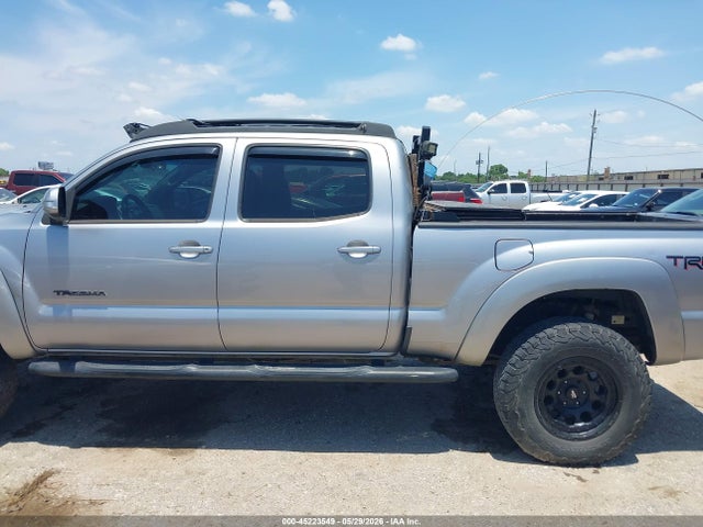 Toyota Tacoma Base V6