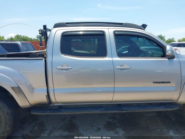 Toyota Tacoma Base V6