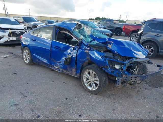 Salvage Chevrolet Cruze Image