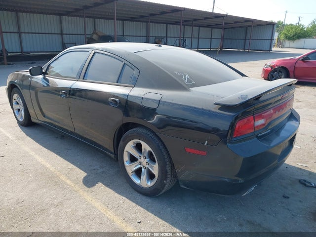 Dodge Charger Se