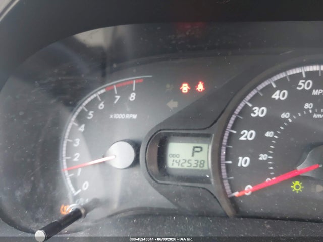 Toyota Sienna Le V6 8 Passenger