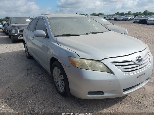 Salvage Toyota Camry Image