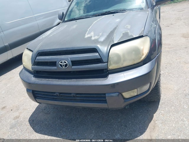 Toyota 4Runner Limited V6