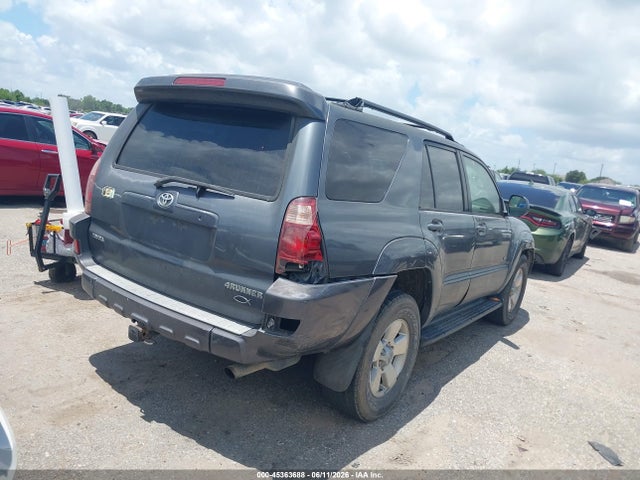 Toyota 4Runner Limited V6