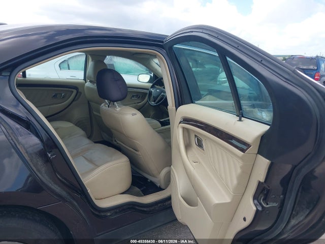 Ford Taurus Limited