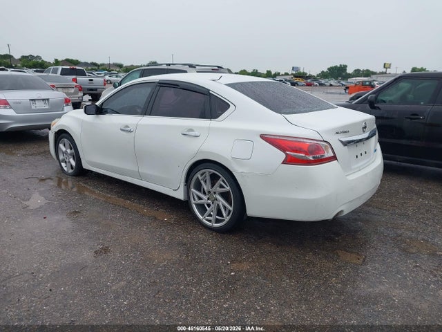 Nissan Altima 2.5 S