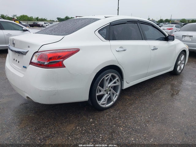 Nissan Altima 2.5 S