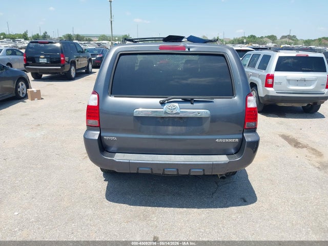 Toyota 4Runner Sr5 V6