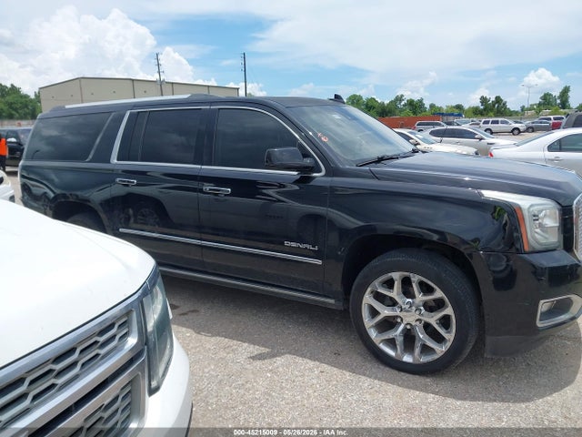 GMC Yukon Denali