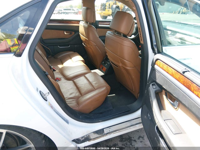 Audi A8 4.2