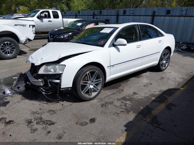 Audi A8 4.2