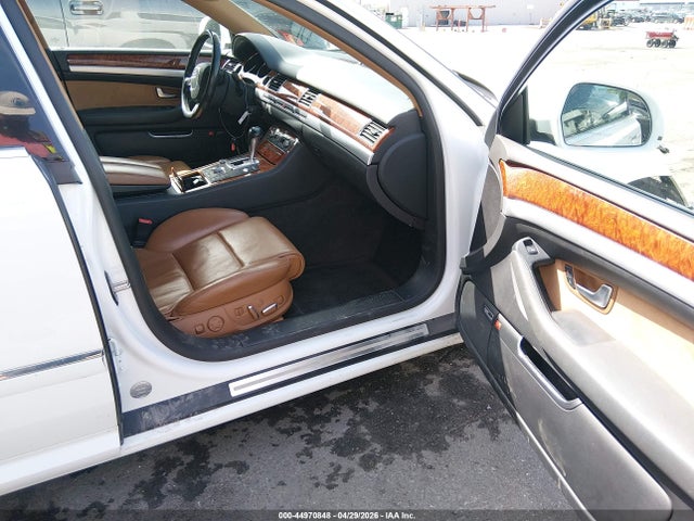 Audi A8 4.2