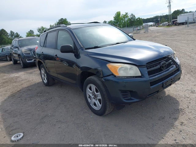 Toyota RAV4 Base V6