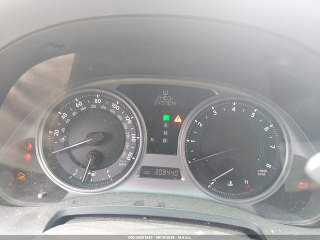 Lexus Is