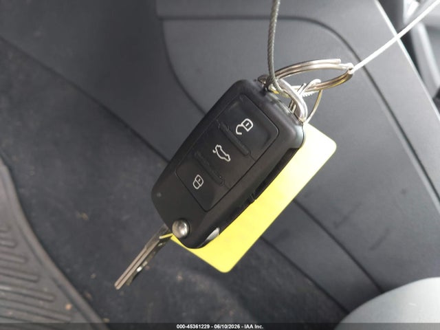 Volkswagen Jetta 1.4t S