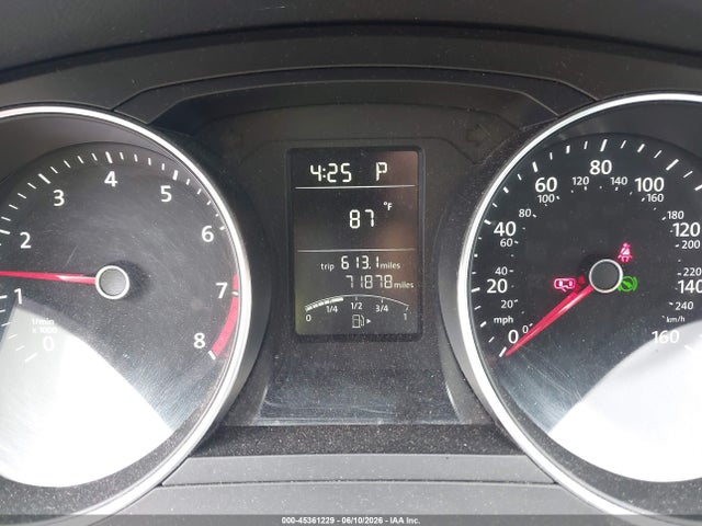 Volkswagen Jetta 1.4t S