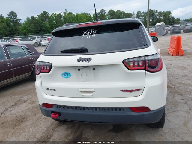Jeep Compass Trailhawk 4x4