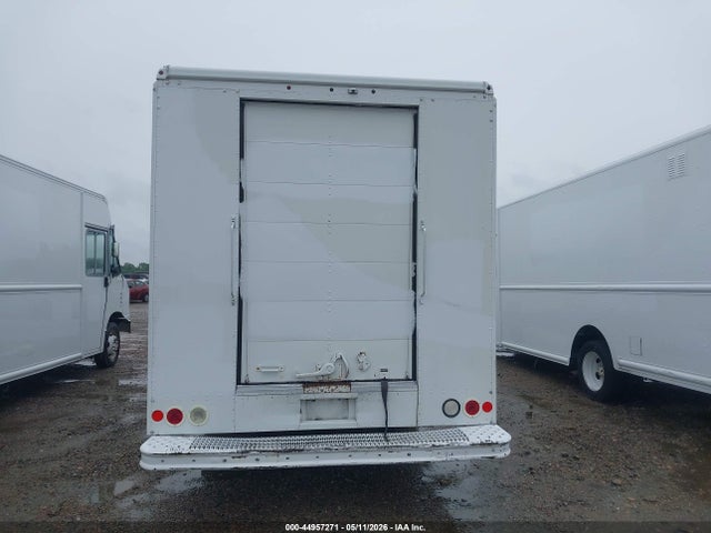 Ford F-59 Commercial Stripped